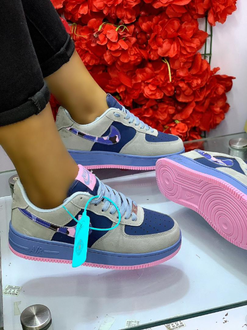 Women Nike Fashion Sneakers